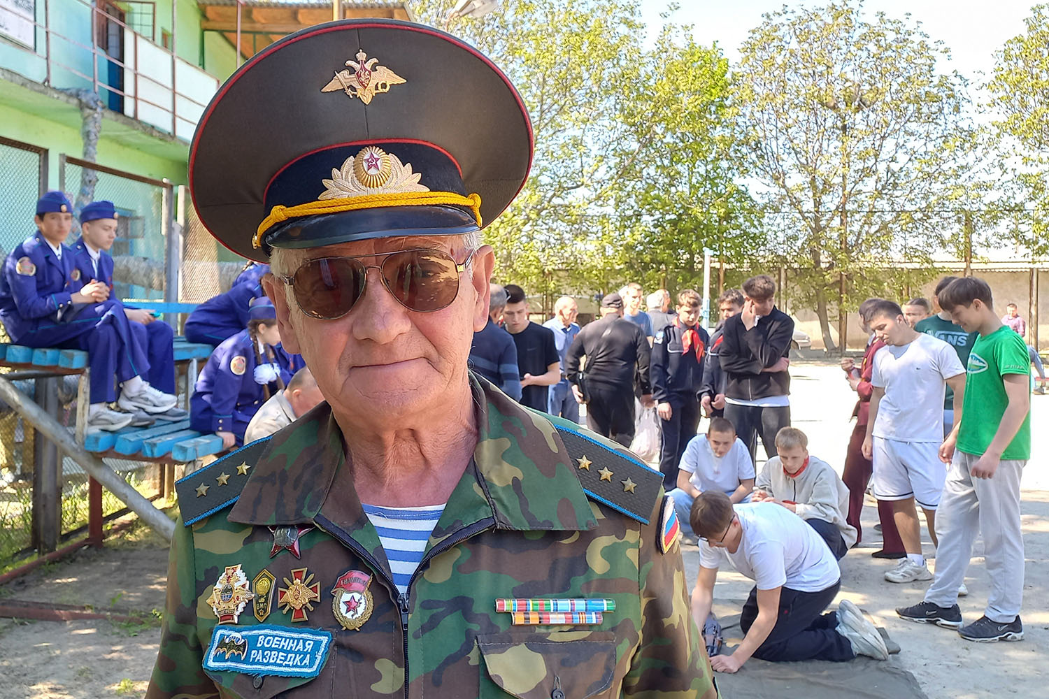 Юрий Лутошкин